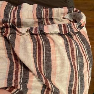 Naturals D and Co. wide legged pants, linen blend. Size 3x